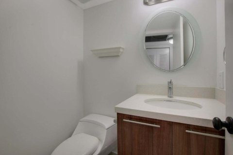 Condominio en alquiler en West Palm Beach, Florida, 1 dormitorio, 63.55 m2 № 2254532 - foto 10