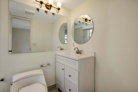 Condominio en alquiler en West Palm Beach, Florida, 1 dormitorio, 63.55 m2 № 2254532 - foto 14