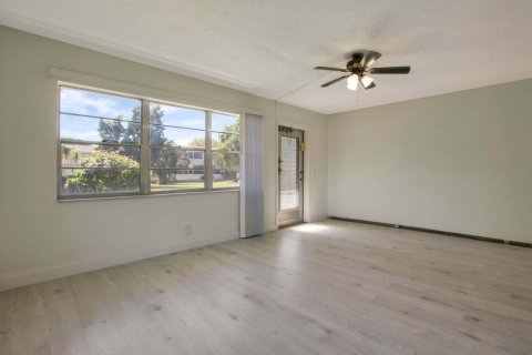 Condominio en alquiler en West Palm Beach, Florida, 1 dormitorio, 63.55 m2 № 2254532 - foto 3