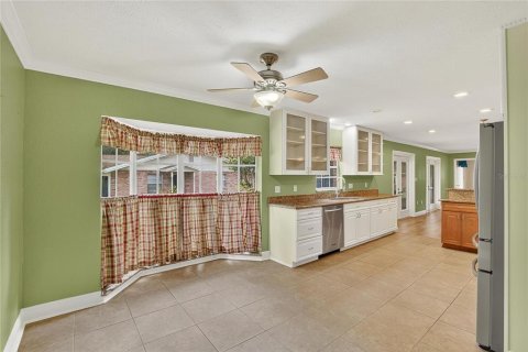 Villa ou maison à vendre à Plant City, Floride: 6 chambres, 419.55 m2 № 2129363 - photo 23