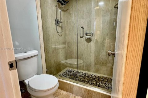 Condominio en venta en Lauderhill, Florida, 2 dormitorios, 92.9 m2 № 1786980 - foto 11