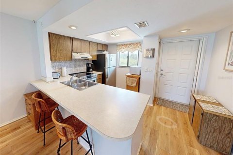 Condo in Punta Gorda, Florida, 2 bedrooms № 2104879 - photo 16