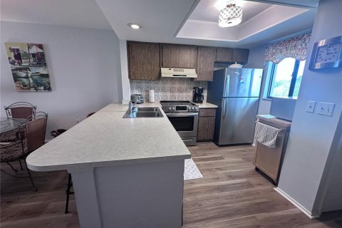 Condo in Punta Gorda, Florida, 2 bedrooms № 2104879 - photo 17