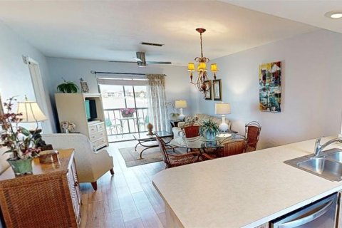 Condo in Punta Gorda, Florida, 2 bedrooms № 2104879 - photo 14