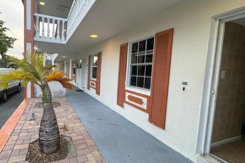 Copropriété à vendre à Deerfield Beach, Floride: 2 chambres, 126.35 m2 № 2009973 - photo 4