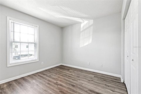 Condo in Saint Petersburg, Florida, 2 bedrooms  № 1719502 - photo 30