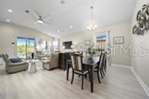 Casa en alquiler en Daytona Beach, Florida, 4 dormitorios, 184.23 m2 № 1743040 - foto 7