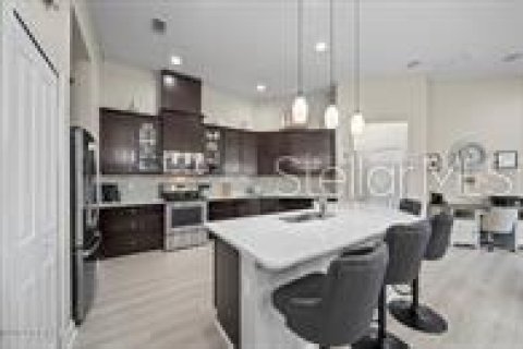 Casa en alquiler en Daytona Beach, Florida, 4 dormitorios, 184.23 m2 № 1743040 - foto 10