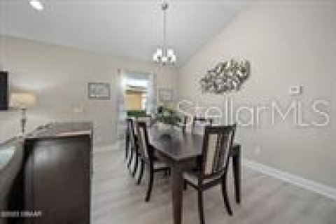 Casa en alquiler en Daytona Beach, Florida, 4 dormitorios, 184.23 m2 № 1743040 - foto 9