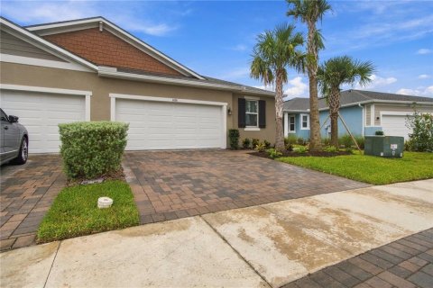 House in Wesley Chapel, Florida 3 bedrooms, 164.72 sq.m. № 2418776 - photo 3