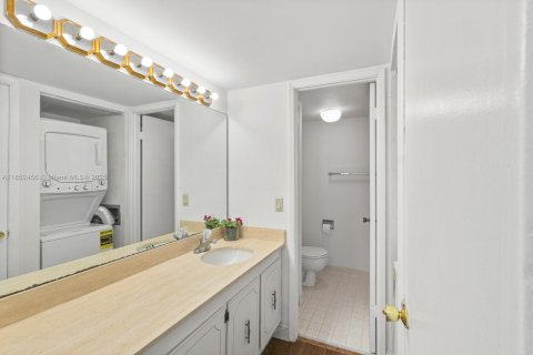 Copropriété à vendre à Miami, Floride: 1 chambre, 88.72 m2 № 1859072 - photo 18