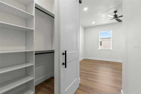 Touwnhouse à vendre à Tampa, Floride: 4 chambres, 262.08 m2 № 1873994 - photo 26