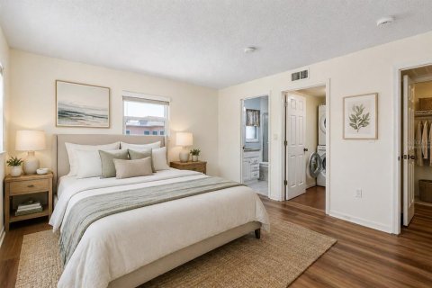 Condo in South Pasadena, Florida, 2 bedrooms  № 2110452 - photo 20