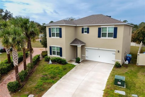 Villa ou maison à Davenport, Floride 4 chambres, 230.03 m2 № 2105547