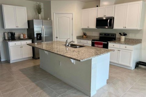 Casa en venta en Davenport, Florida, 4 dormitorios, 230.03 m2 № 2105547 - foto 6
