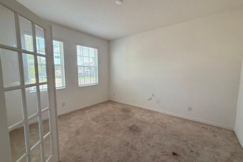 Casa en venta en Groveland, Florida, 5 dormitorios, 298.77 m2 № 2377474 - foto 6
