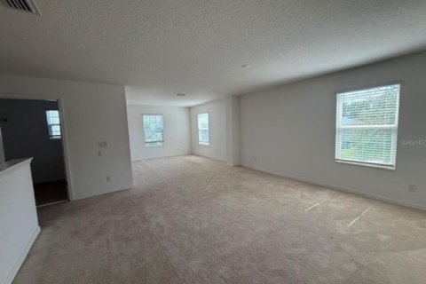 Casa en venta en Groveland, Florida, 5 dormitorios, 298.77 m2 № 2377474 - foto 8
