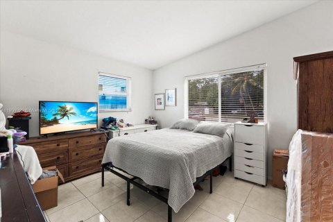 Casa en venta en West Park, Florida, 3 dormitorios, 116.31 m2 № 1968309 - foto 13