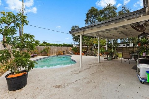 Casa en venta en West Park, Florida, 3 dormitorios, 116.31 m2 № 1968309 - foto 17