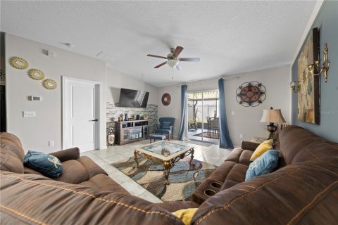 Casa en alquiler en Wimauma, Florida, 4 dormitorios, 189.33 m2 № 1801870 - foto 11