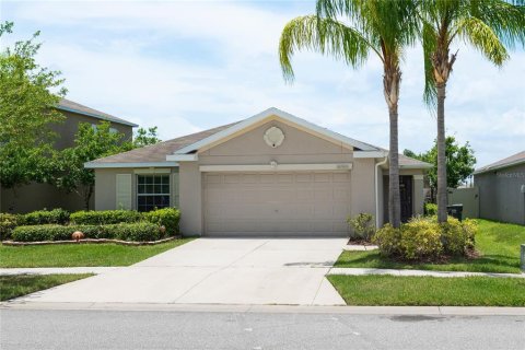 Casa en alquiler en Wimauma, Florida, 4 dormitorios, 189.33 m2 № 1801870 - foto 1