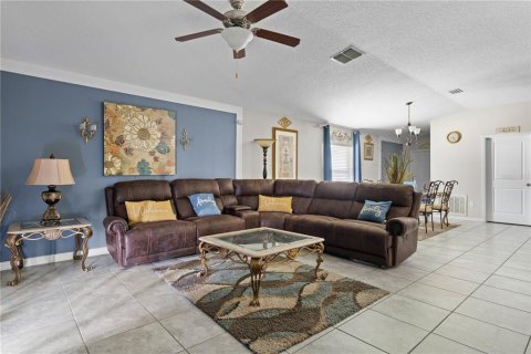 Casa en alquiler en Wimauma, Florida, 4 dormitorios, 189.33 m2 № 1801870 - foto 12