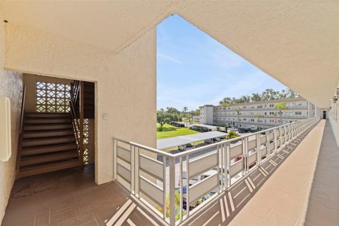 Condominio en venta en Saint Petersburg, Florida, 2 dormitorios, 114.73 m2 № 1823230 - foto 7