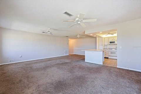 Condominio en venta en Saint Petersburg, Florida, 2 dormitorios, 114.73 m2 № 1823230 - foto 13