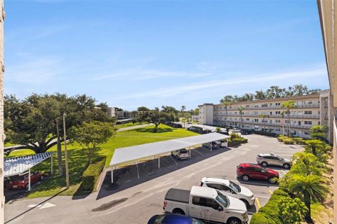 Condominio en venta en Saint Petersburg, Florida, 2 dormitorios, 114.73 m2 № 1823230 - foto 8