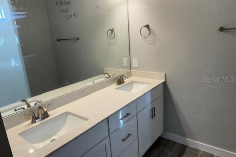 House in Port Charlotte, Florida 3 bedrooms, 159.05 sq.m. № 1276749 - photo 15