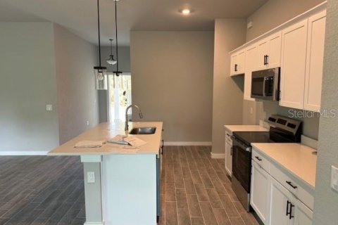 House in Port Charlotte, Florida 3 bedrooms, 159.05 sq.m. № 1276749 - photo 17