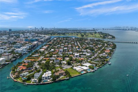 Land in Bay Harbor Islands, Florida № 1887283 - photo 16
