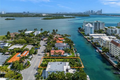 Land in Bay Harbor Islands, Florida № 1887283 - photo 15
