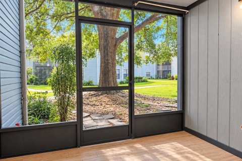 Condominio en alquiler en Orlando, Florida, 2 dormitorios, 76.18 m2 № 2411621 - foto 13