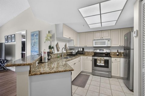 Condo in Royal Palm Beach, Florida, 2 bedrooms  № 2187460 - photo 21