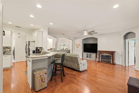 Villa ou maison à vendre à Valrico, Floride: 4 chambres, 208.38 m2 № 2413541 - photo 4