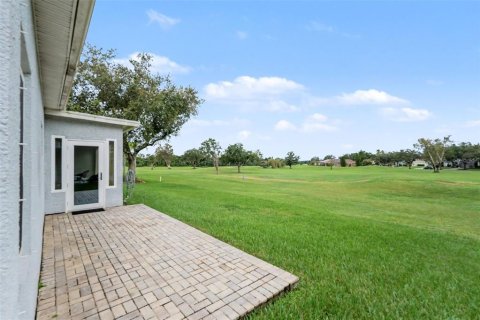 Villa ou maison à vendre à Valrico, Floride: 4 chambres, 208.38 m2 № 2413541 - photo 9