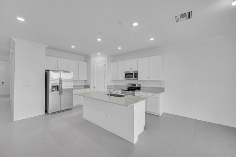 Villa ou maison à louer à St. Lucie, Floride: 4 chambres, 168.06 m2 № 2390169 - photo 18