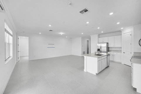 Villa ou maison à louer à St. Lucie, Floride: 4 chambres, 168.06 m2 № 2390169 - photo 16