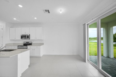 Villa ou maison à louer à St. Lucie, Floride: 4 chambres, 168.06 m2 № 2390169 - photo 17