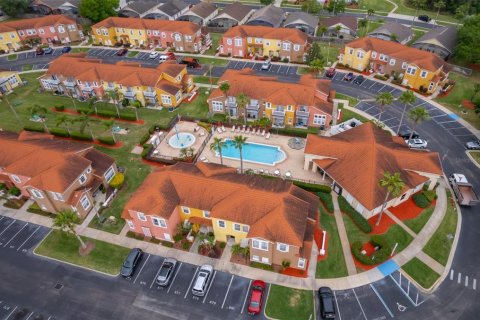 Touwnhouse à vendre à Kissimmee, Floride: 3 chambres, 120.77 m2 № 2299198 - photo 2