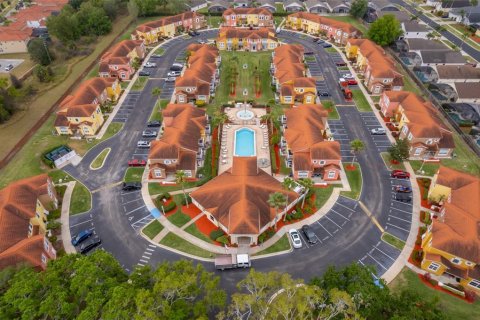 Touwnhouse à vendre à Kissimmee, Floride: 3 chambres, 120.77 m2 № 2299198 - photo 3