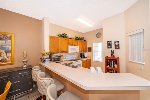 Touwnhouse à vendre à Kissimmee, Floride: 3 chambres, 120.77 m2 № 2299198 - photo 5