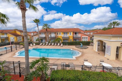 Touwnhouse à vendre à Kissimmee, Floride: 3 chambres, 120.77 m2 № 2299198 - photo 17