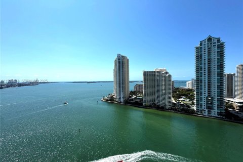 Condo in Miami, Florida, 1 bedroom  № 2039705 - photo 18