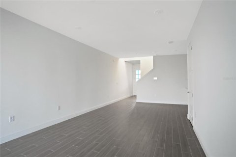 Townhouse in Parrish, Florida 3 bedrooms, 167.87 sq.m. № 1158616 - photo 24