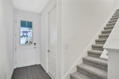 Townhouse in Parrish, Florida 3 bedrooms, 167.87 sq.m. № 1158616 - photo 2
