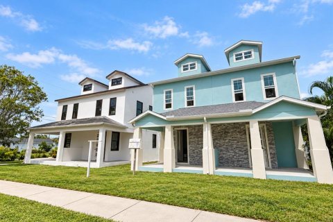 Duplex à Saint Petersburg, Floride 3 chambres, 190.17 m2 № 2380480