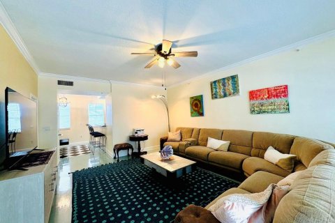 Adosado en venta en Lantana, Florida, 3 dormitorios, 149.85 m2 № 2147165 - foto 7