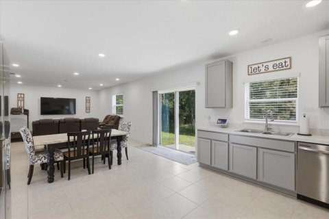 Casa en venta en Hastings, Florida, 4 dormitorios, 279.08 m2 № 2156848 - foto 10